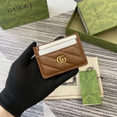 Gucci Wallets & Purse